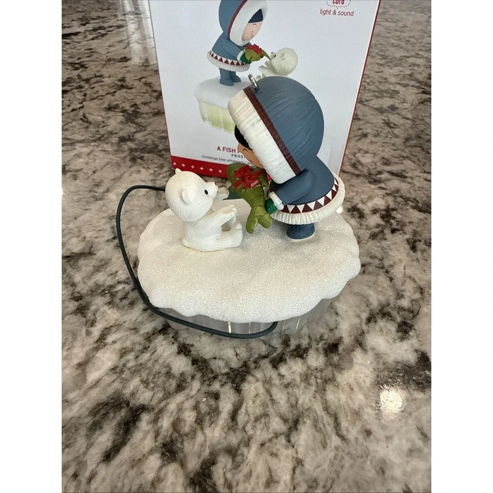 Frosty Friends A Fish for Christmas 2015 Hallmark Ornament Eskimo Polar Bear